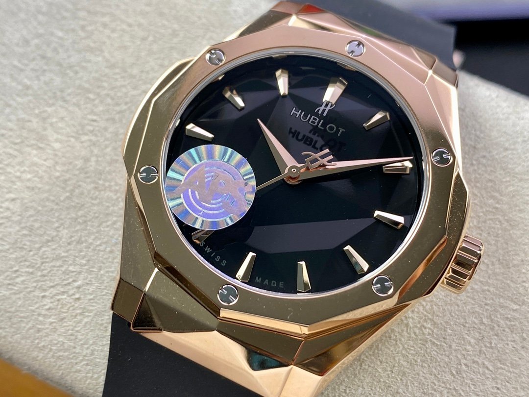 Hublot Classic Fusion ORLINSKI (Rose Gold black Fushion)- Replica