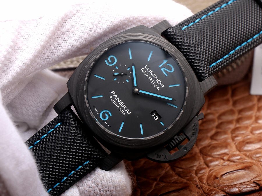 Panerai Luminor PAM 01661-  Super clone