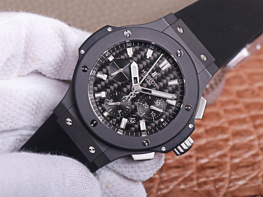 Hublot Big Bang 301.PB.131.RX.   Super clone